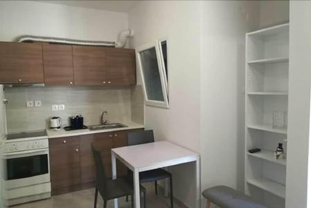 Central Location Acropolis -Fix, 2 Bedroom Apartment 아테네 외부 사진
